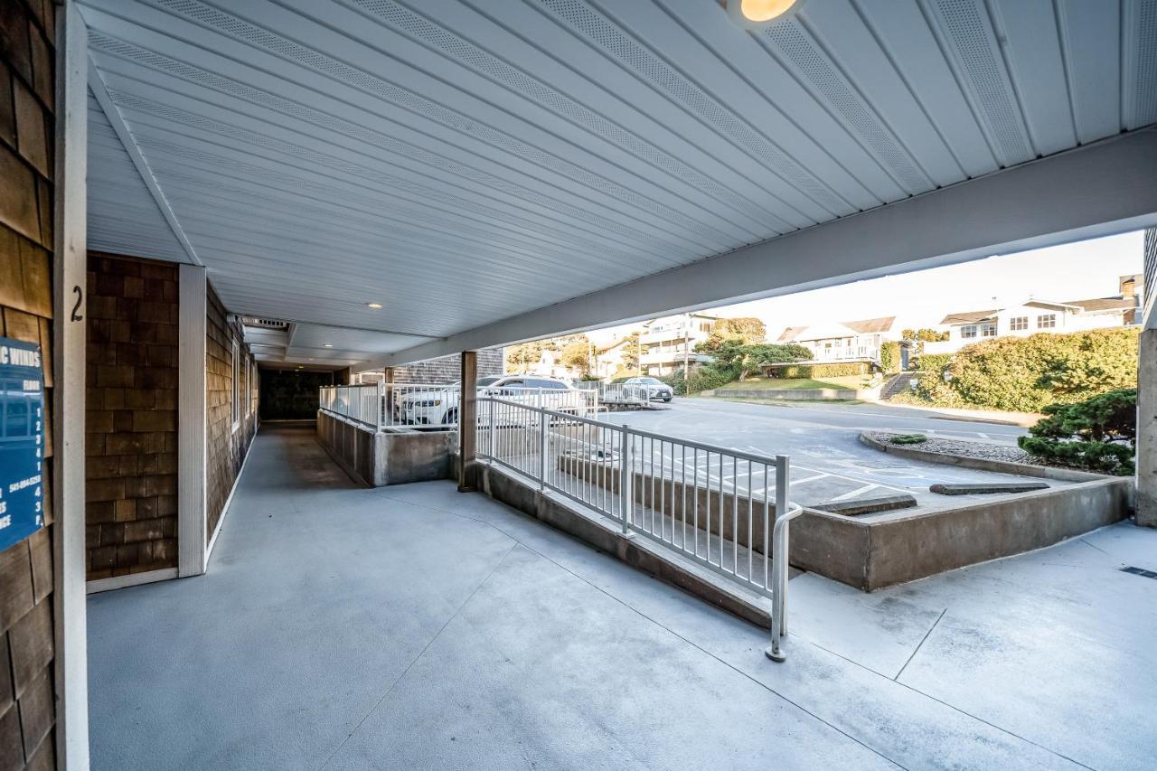 Oceanfront Contemporary Apartment Lincoln City Bagian luar foto