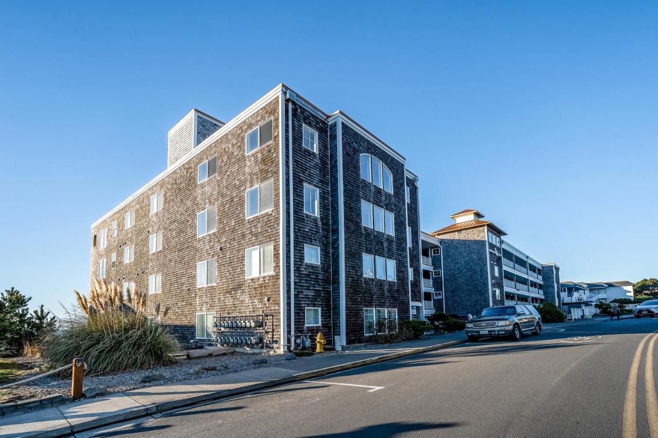 Oceanfront Contemporary Apartment Lincoln City Bagian luar foto